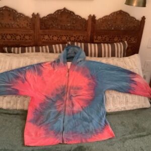100% Cotton Tie Dye Sweatshirt